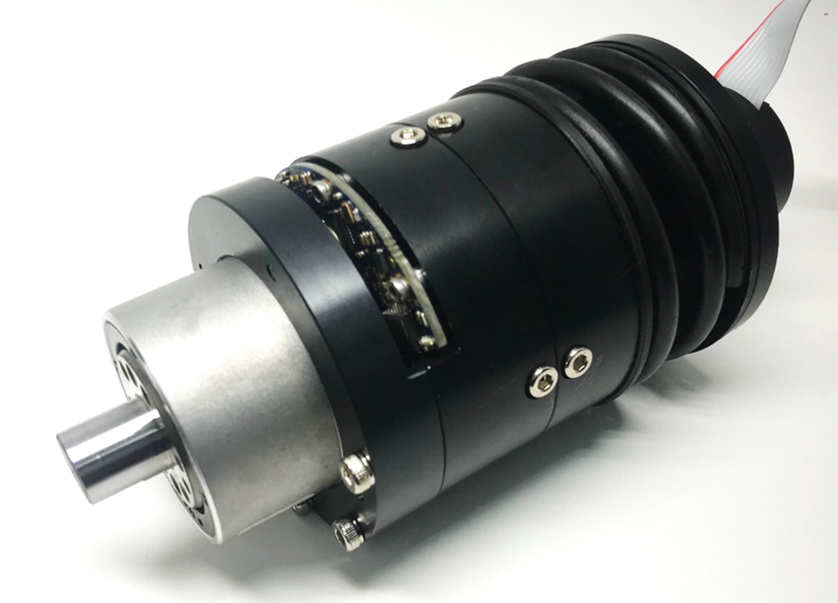 Towards Accurate Force Control of Series Elastic Actuators Exploiting a